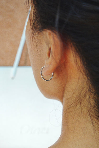 Oval Hoop Earrings - Silver