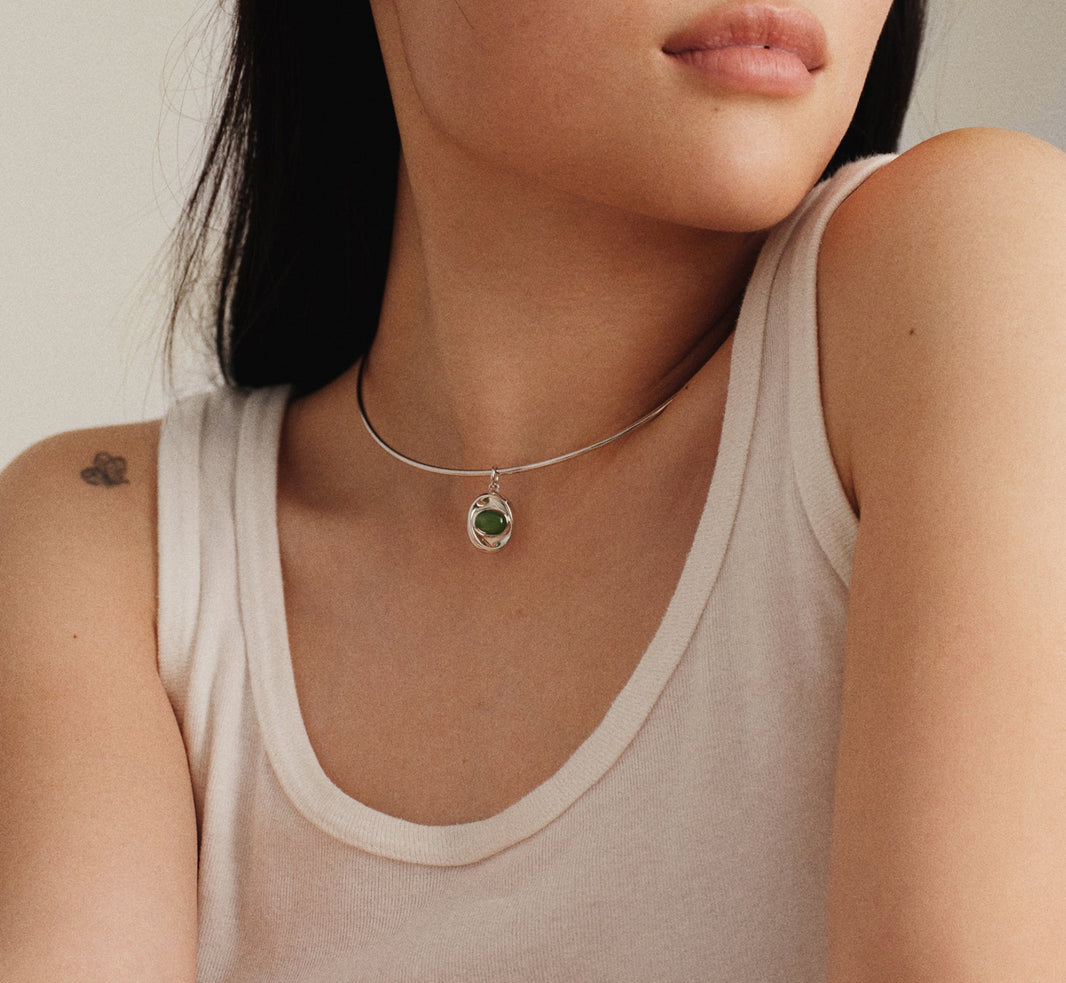 Oinei Symbol Green Jade Pendant