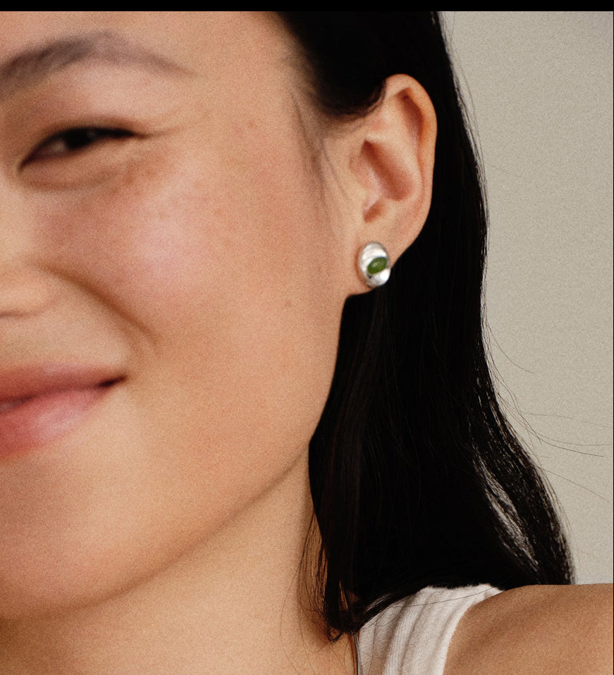 Oinei Symbol Green Jade Earrings
